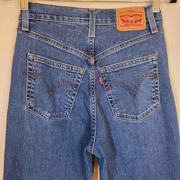 Levi's Ribcage Bell Bottom Jeans W26 L32 Super High Rise Flare 70s Y2K - Picture 5 of 9